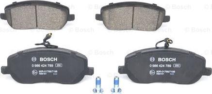 BOSCH 0 986 424 789 - Kit de plaquettes de frein, frein à disque cwaw.fr