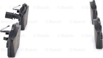 BOSCH 0 986 424 780 - Kit de plaquettes de frein, frein à disque cwaw.fr