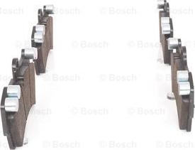 BOSCH 0 986 424 739 - Kit de plaquettes de frein, frein à disque cwaw.fr