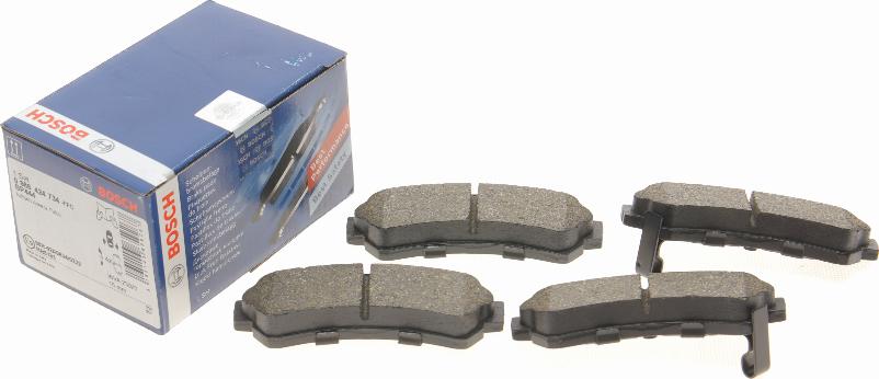 BOSCH 0 986 424 734 - Kit de plaquettes de frein, frein à disque cwaw.fr