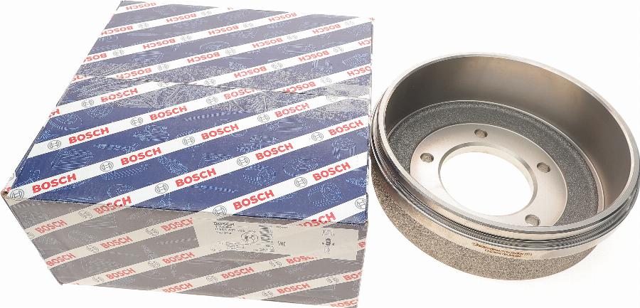 BOSCH 0 986 477 203 - Tambour de frein cwaw.fr