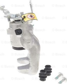 BOSCH 0 986 135 049 - Étrier de frein cwaw.fr