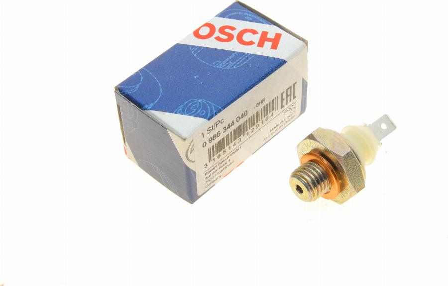 BOSCH 0 986 344 040 - Capteur, pression d'huile cwaw.fr