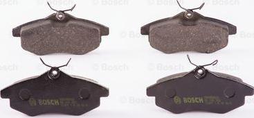 BOSCH 0 986 BB0 600 - Kit de plaquettes de frein, frein à disque cwaw.fr