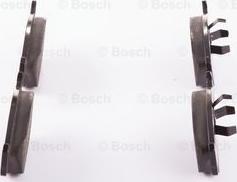 BOSCH 0 986 BB0 268 - Kit de plaquettes de frein, frein à disque cwaw.fr