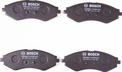 BOSCH 0 986 BB0 749 - Kit de plaquettes de frein, frein à disque cwaw.fr