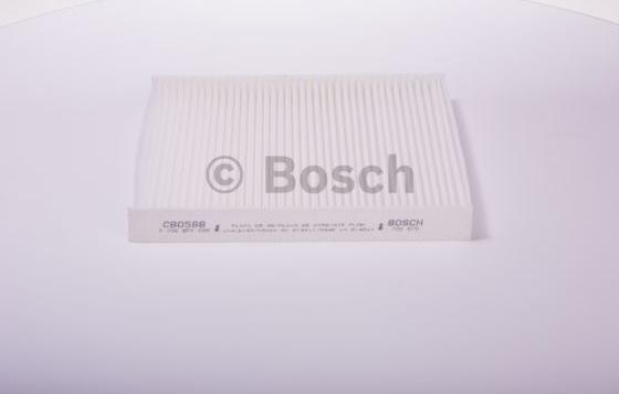 BOSCH 0 986 BF0 588 - Filtre, air de l'habitacle cwaw.fr