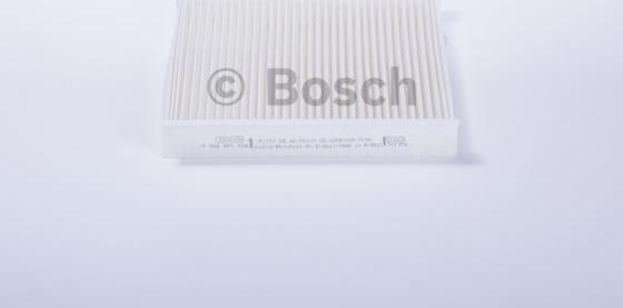 BOSCH 0 986 BF0 688 - Filtre, air de l'habitacle cwaw.fr