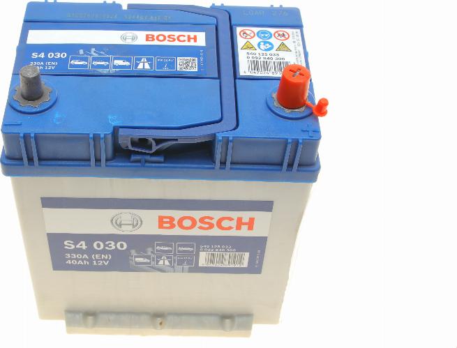 BOSCH 0092S40300 - Batterie de démarrage cwaw.fr