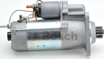 BOSCH 0 001 330 020 - Démarreur cwaw.fr