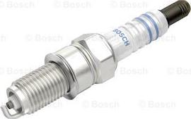 BOSCH 0 241 140 500 - Bougie d'allumage cwaw.fr