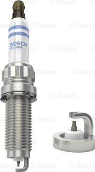 BOSCH 0 242 145 607 - Bougie d'allumage cwaw.fr