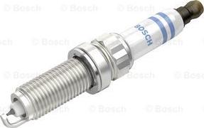 BOSCH 0 242 140 521 - Bougie d'allumage cwaw.fr