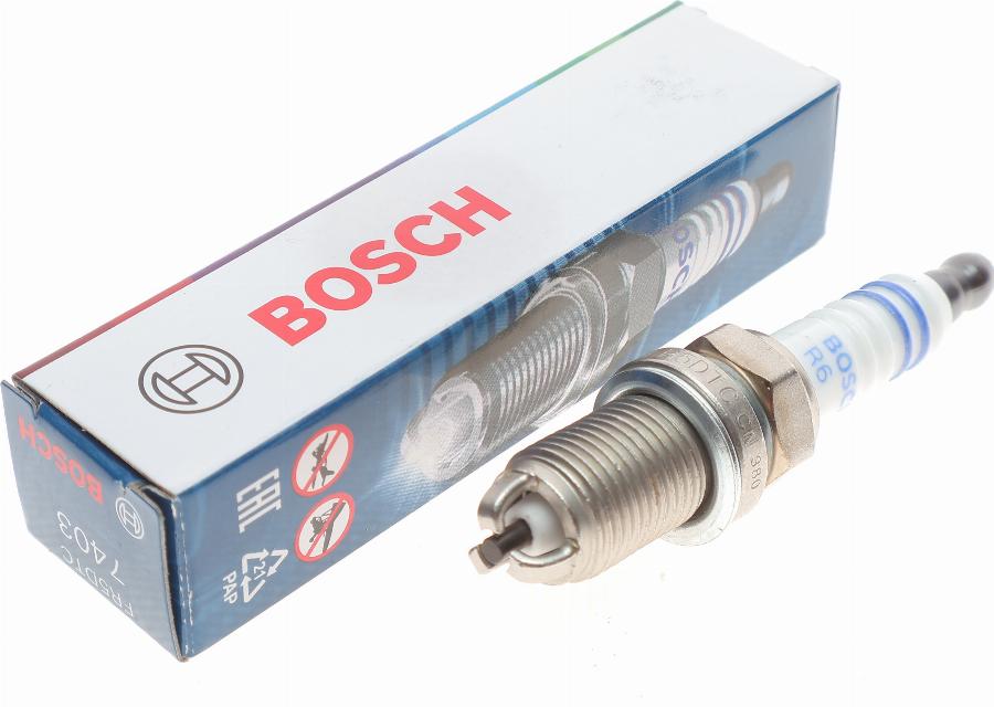 BOSCH 0 242 245 539 - Bougie d'allumage cwaw.fr