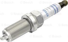 BOSCH 0 242 240 660 - Bougie d'allumage cwaw.fr