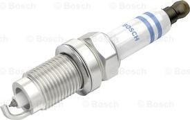 BOSCH 0 242 235 775 - Bougie d'allumage cwaw.fr