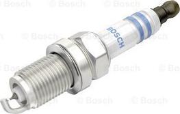 BOSCH 0 242 236 670 - Bougie d'allumage cwaw.fr