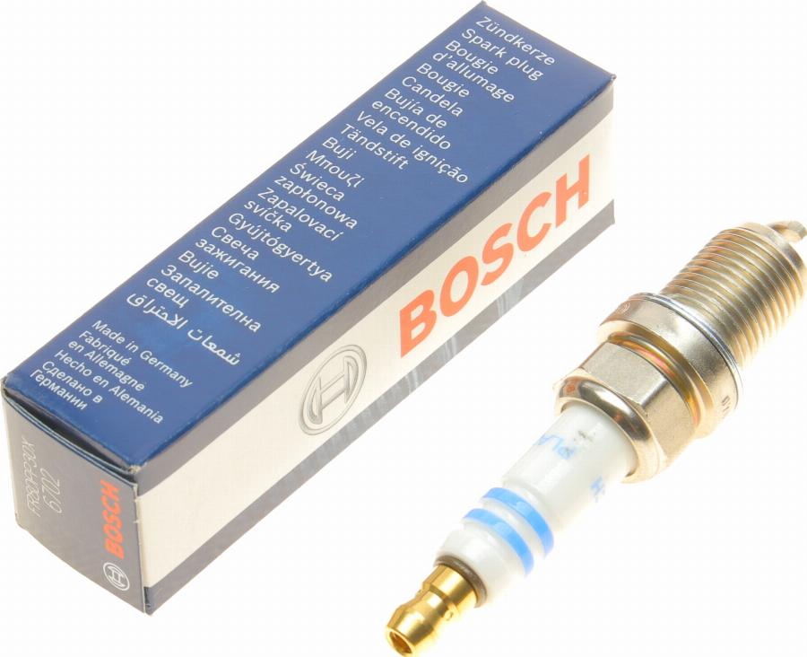 BOSCH 0 242 230 557 - Bougie d'allumage cwaw.fr