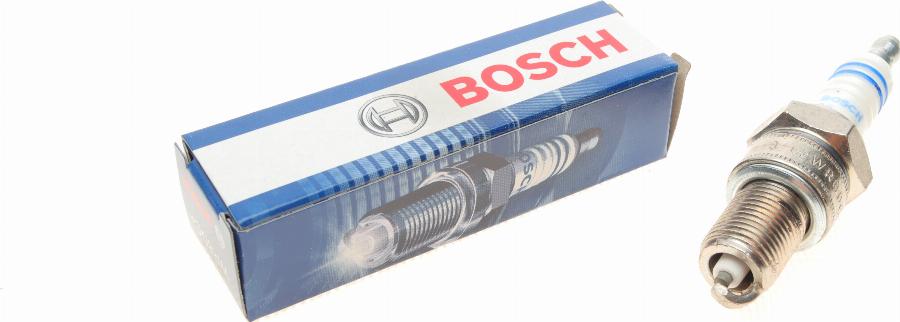 BOSCH 0 242 229 656 - Bougie d'allumage cwaw.fr