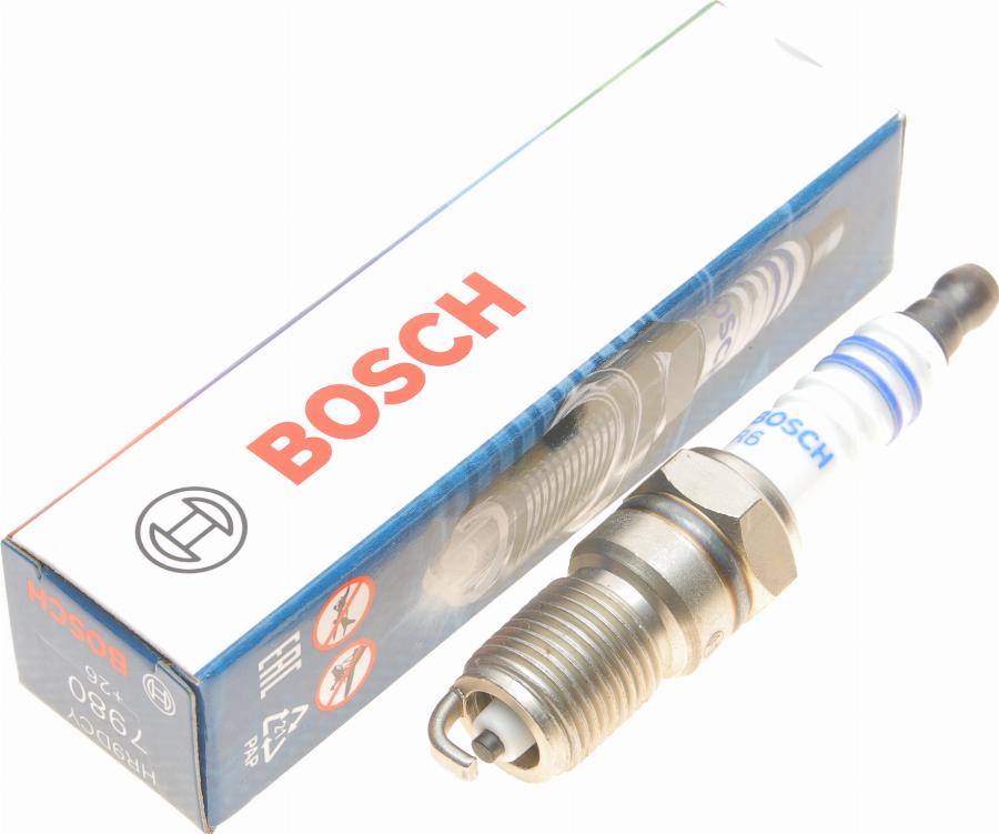 BOSCH 0 242 225 623 - Bougie d'allumage cwaw.fr