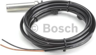 BOSCH 0 265 004 009 - Capteur, vitesse de roue cwaw.fr