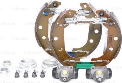 BOSCH 0 204 114 203 - Jeu de mâchoires de frein cwaw.fr