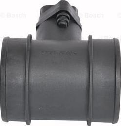 BOSCH 0 280 218 142 - Débitmètre de masse d'air cwaw.fr