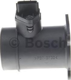 BOSCH 0 280 218 152 - Débitmètre de masse d'air cwaw.fr