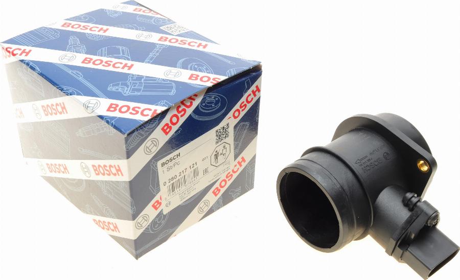 BOSCH 0 280 217 121 - Débitmètre de masse d'air cwaw.fr