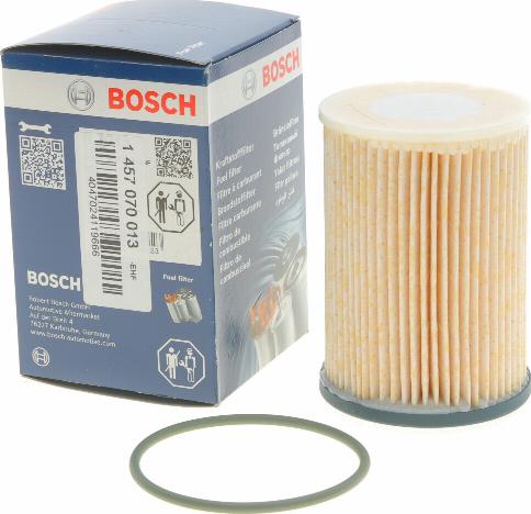 BOSCH 1 457 070 013 - Filtre à carburant cwaw.fr