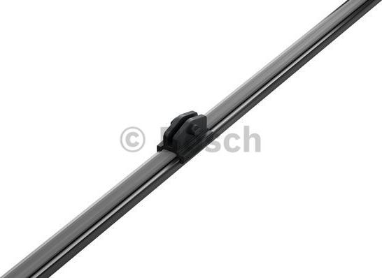 BOSCH 3 397 008 057 - Balai d'essuie-glace cwaw.fr