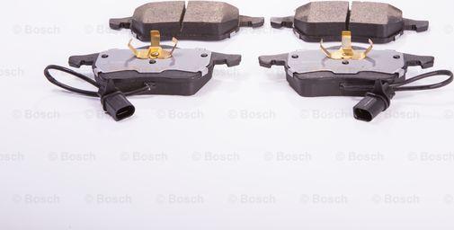 BOSCH F 03B 050 049 - Kit de plaquettes de frein, frein à disque cwaw.fr