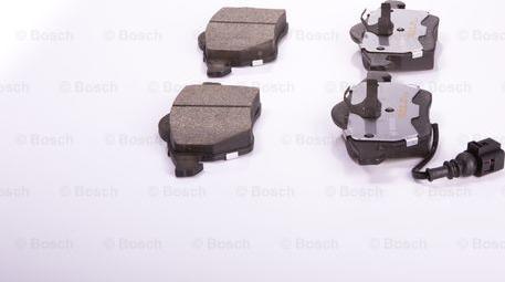 BOSCH F 03B 050 010 - Kit de plaquettes de frein, frein à disque cwaw.fr