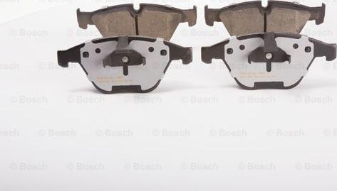 BOSCH F 03B 050 082 - Kit de plaquettes de frein, frein à disque cwaw.fr