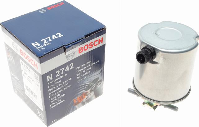 BOSCH F 026 402 742 - Filtre à carburant cwaw.fr