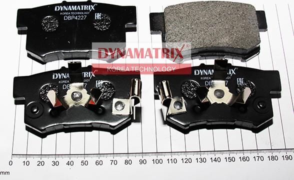 Dynamatrix DBP4227 - Kit de plaquettes de frein, frein à disque cwaw.fr