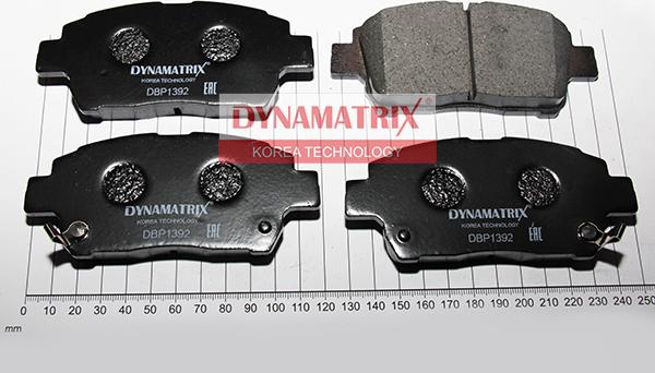 Dynamatrix DBP1392 - Kit de plaquettes de frein, frein à disque cwaw.fr