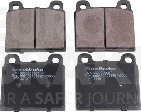 Eurobrake 5502229907 - Kit de plaquettes de frein, frein à disque cwaw.fr