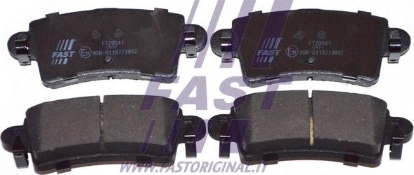 Fast FT29541 - Kit de plaquettes de frein, frein à disque cwaw.fr