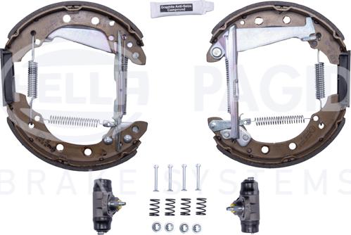 HELLA 8DB 355 004-051 - Jeu de mâchoires de frein cwaw.fr