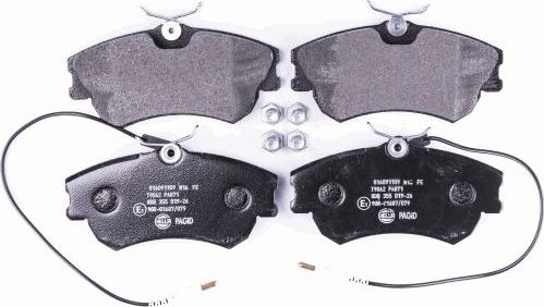 HELLA 8DB 355 019-261 - Kit de plaquettes de frein, frein à disque cwaw.fr