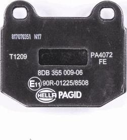 HELLA PAGID 8DB 355 009-061 - Kit de plaquettes de frein, frein à disque cwaw.fr