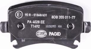 HELLA PAGID 8DB 355 011-771 - Kit de plaquettes de frein, frein à disque cwaw.fr