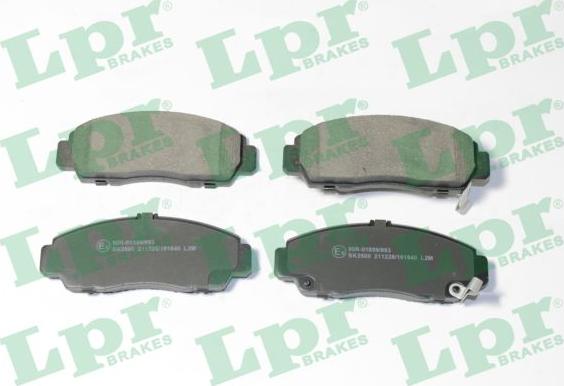 LPR 05P1840 - Kit de plaquettes de frein, frein à disque cwaw.fr