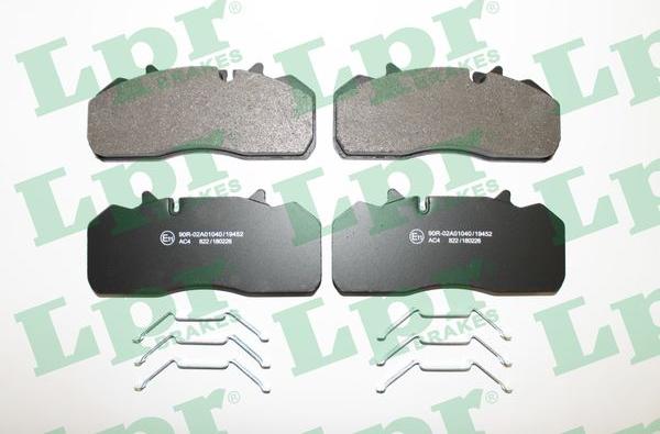 LPR 05P822 - Kit de plaquettes de frein, frein à disque cwaw.fr