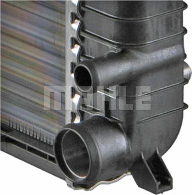 MAHLE CR 303 000P - Radiateur, refroidissement du moteur cwaw.fr