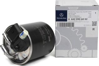 Mercedes-Benz A 642 090 60 52 - Filtre à carburant cwaw.fr