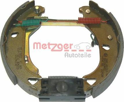 Metzger MG 585V - Jeu de mâchoires de frein cwaw.fr