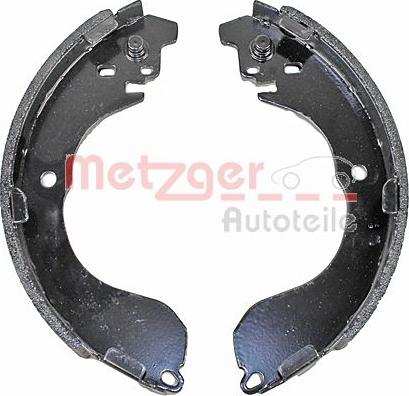 Metzger MG 163 - Jeu de mâchoires de frein cwaw.fr