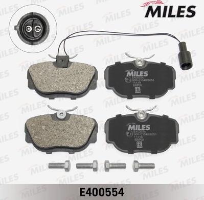 Miles E400554 - Kit de plaquettes de frein, frein à disque cwaw.fr